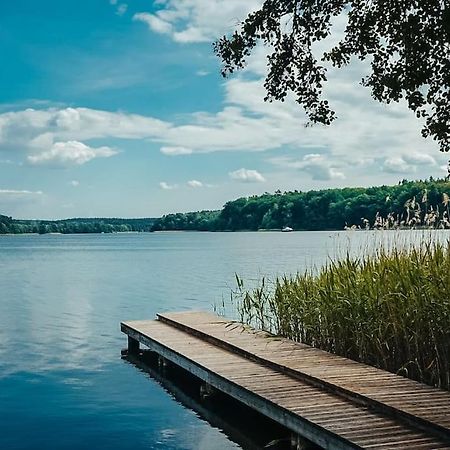 Ferienzimmer Direkt Am See Priepert Екстер'єр фото