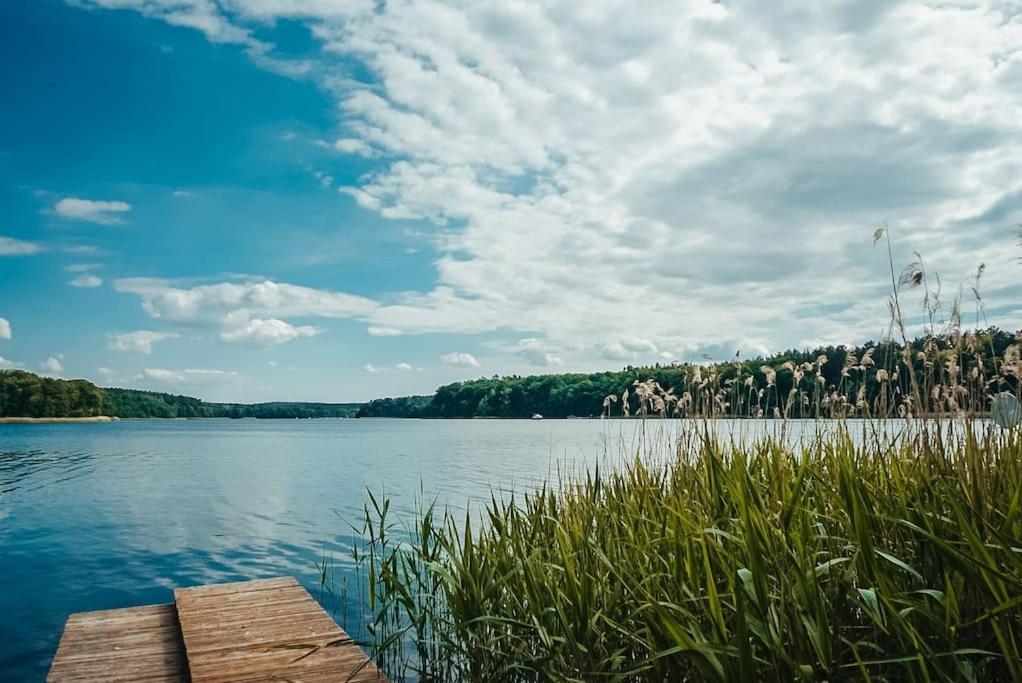 Ferienzimmer Direkt Am See Priepert Екстер'єр фото